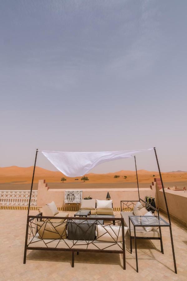 Riad Chebbi 梅尔祖卡 外观 照片