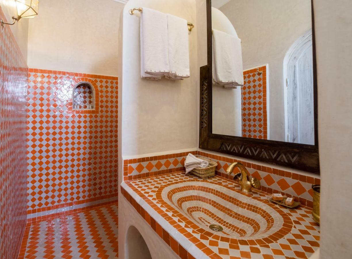Riad Chebbi 梅尔祖卡 外观 照片